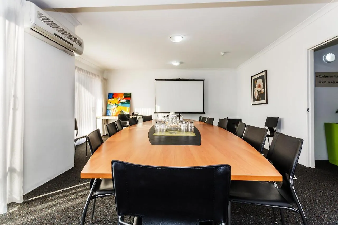 Perth Ascot Central Apartment Hotel Official