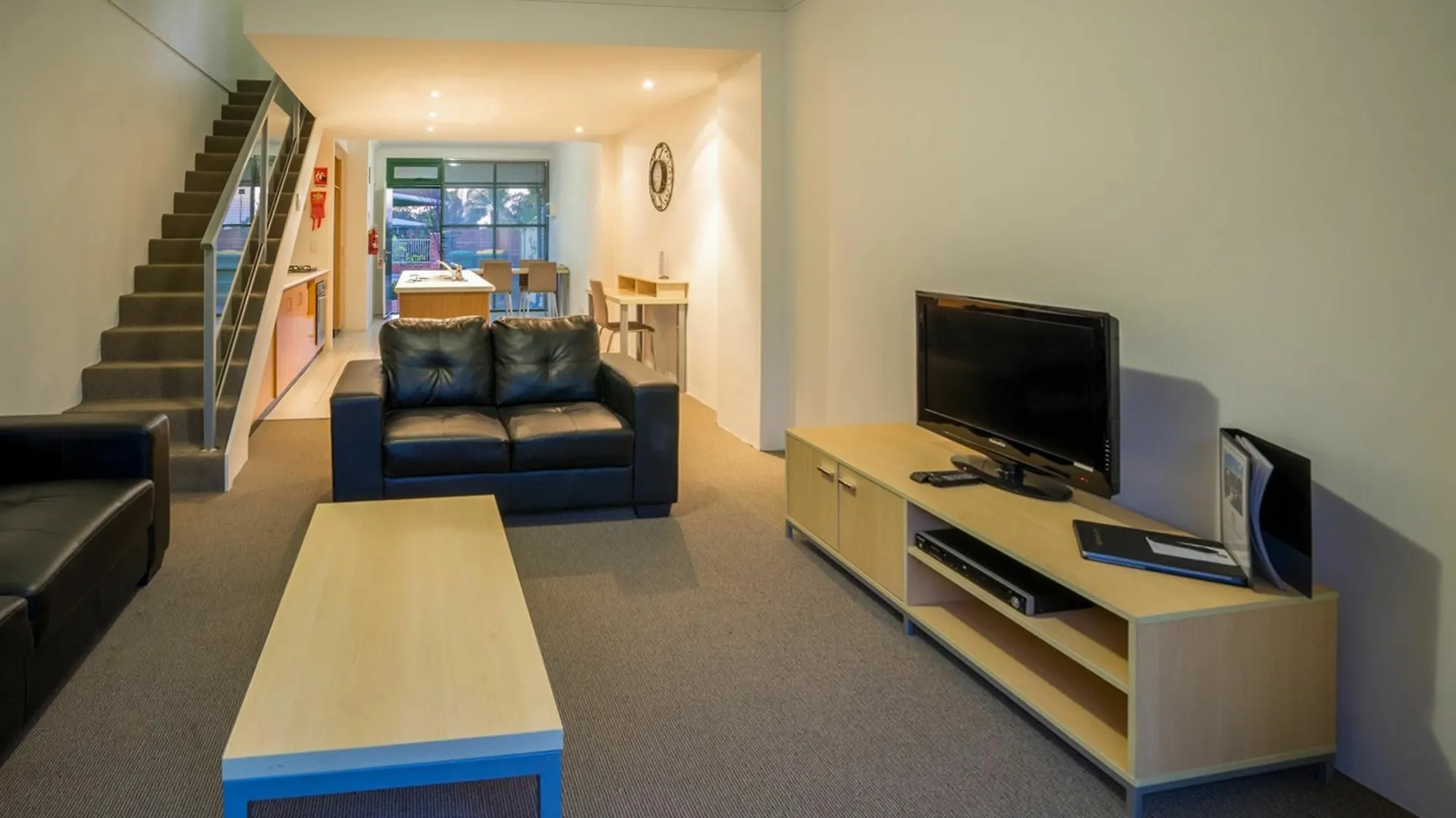 Perth Ascot Central Apartment Hotel Official 4*,  Avustralya
